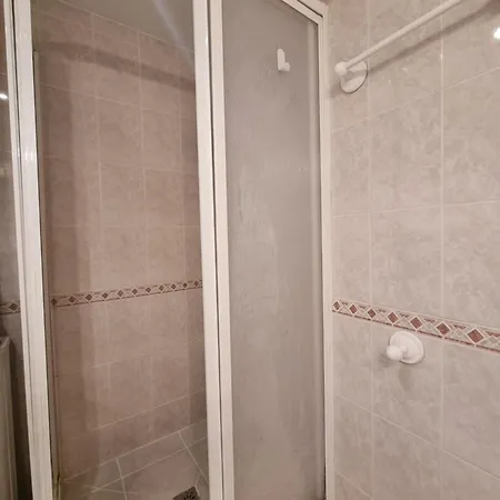 One Bedroom 7th Floor With Amazing Views Apartment